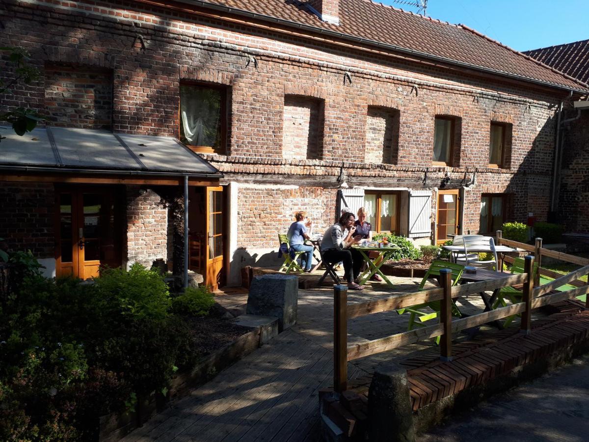 Auberge Du Bord Des Eaux - Demi-Pension Assuree Sur Reservation Saint-Amand-les-Eaux Exterior foto