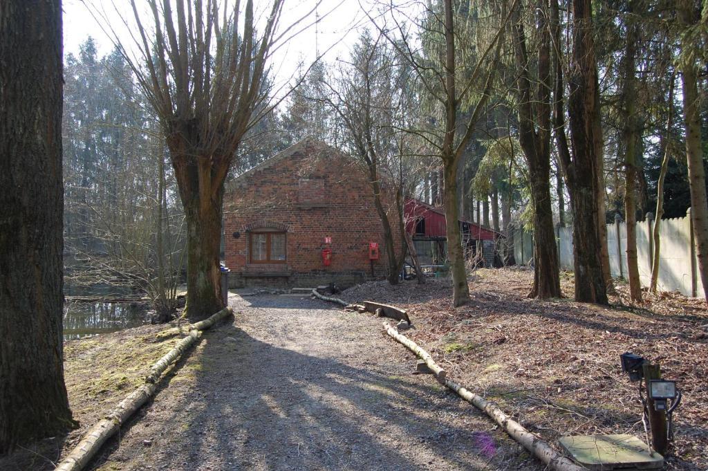 Auberge Du Bord Des Eaux - Demi-Pension Assuree Sur Reservation Saint-Amand-les-Eaux Exterior foto