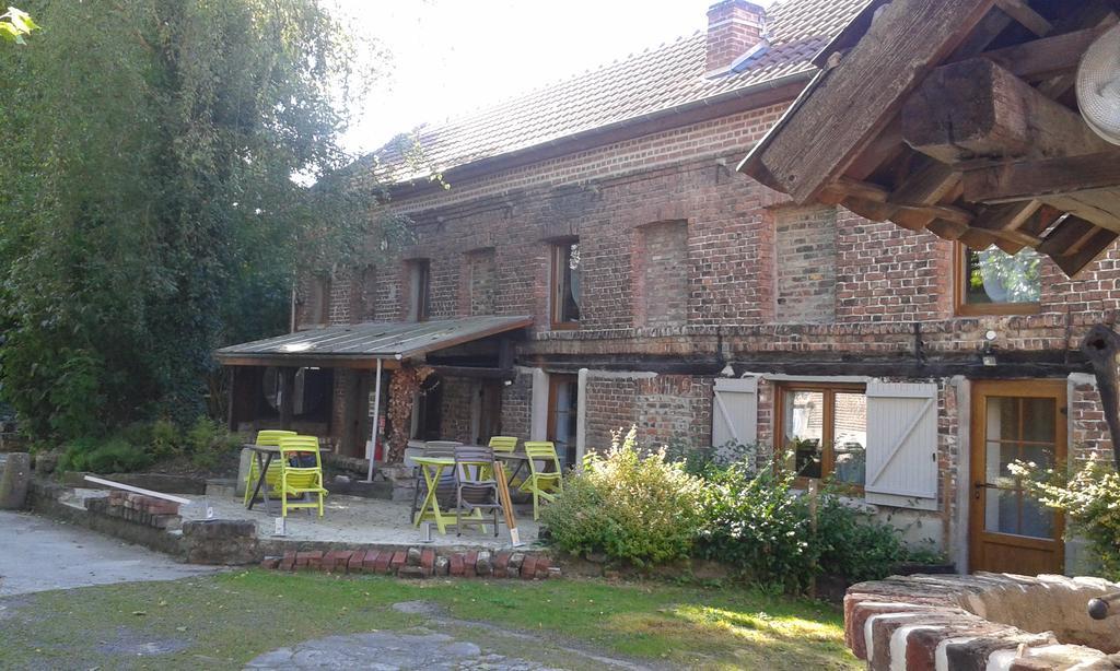 Auberge Du Bord Des Eaux - Demi-Pension Assuree Sur Reservation Saint-Amand-les-Eaux Exterior foto